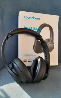 هدفون انکر درحد soundcore Q20i