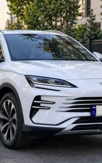 بی وای دی سانگ پلاس با چشم خدا