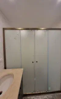 کابین دوش حمام شیشه ای