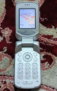 سونی اریکسون z530i