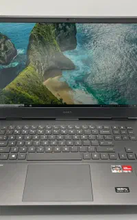 خدمات کامپیوتر و لپ تاپ در محل