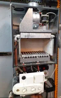 تعمیرکار/ سرویسکار/ تعمیرتخصصی پکیج باضمانت کار