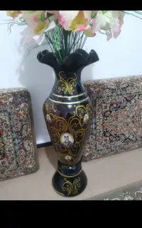 گل و گلدان در حد
