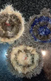 اسکاج دست بافت با نخ یوموش