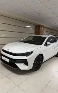 kmc J7 در حد