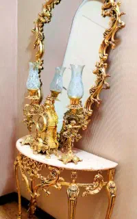 ویترین،ساعت،آینه شمعدان