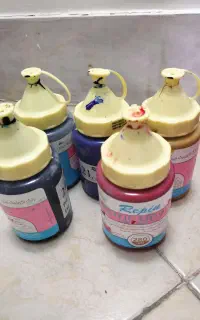 وسایل نقاشی رنگ اکرولیک و رنگ روغن