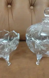 شکلات خوری دو عدد