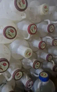 دبه یا گالن خالی خیارشور