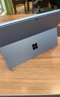Surface pro 11