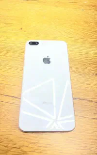 گوشی ایفون 8plus
