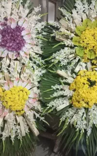 تاج گل دو طبقه