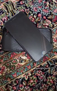 ایفون 8