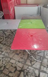 میز پلاستیکی مربع تاشو
