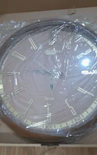 ساعت دیواری