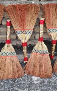 جارو دستی رنگی