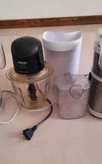 آبمیوه گیری  آسیاب و غذا ساز(مخلوط کن)