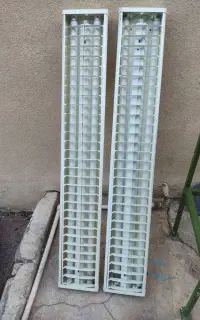 مهتابی دوقلو