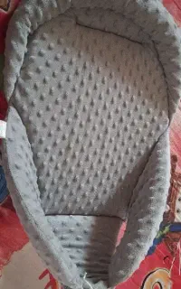 آغوشی نوزاد