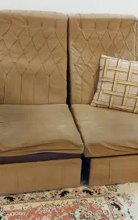 مبل راحتی 7 نفره و میز وسط