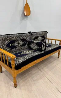 ساخت انواع تخت و مبل سنتی