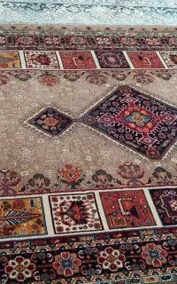 فرش ۴ متری