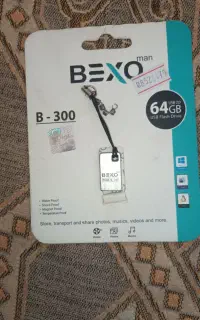 فلش ۶۴ با گارنتی یکتومن بدون گارانتی  ۸۰۰