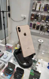 ایفون xs max