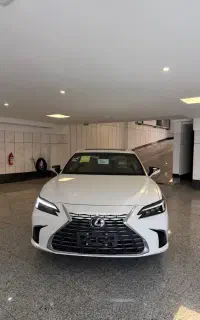 لکسوز ES200