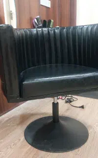 صندلی کوتاهی وشنیون