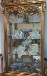 بوفه ایستاده