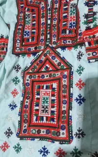 لباس بچگانه