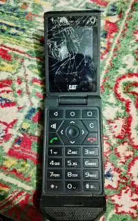 گوشی کاترپیلار