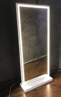 دو عدد اینه قدی لمسی
