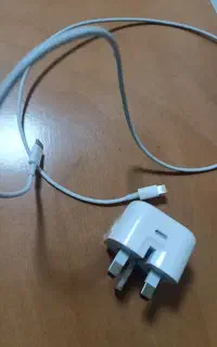 آداپتور و سیم شارژر20وات