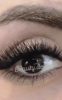 کاشت موقت مژه