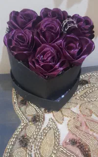 گل رز روبانی