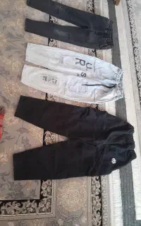 حراج حراج ۲۲عدد شلوار فقط ۴۰۰ تومان پول یک شلوار