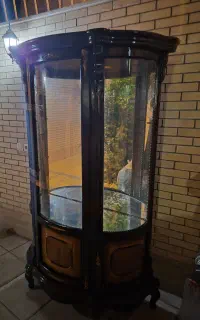 ویترین ۳ طبقه