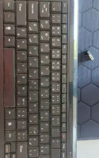 کیبورد بی سیم یوجی تک