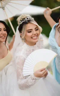 عکاسی و فیلمبرداری و هدیه خیلی جذاب
