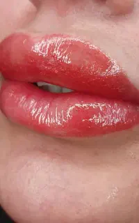 آرایش دائم تخصصی ابرو ، شید لب ، بن‌مژه ،ریموو
