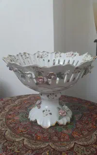 ظرف پذیرایی گل برجسته باواری
