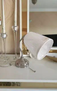 چراغ دیواری