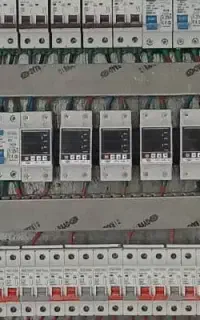 برق کار ساختمان