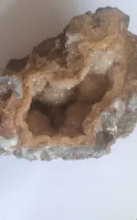 سنگ‌کلکسیونی‌کرستال