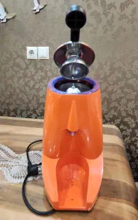 دستگاه آب پرتقال  . وافل . پفیلا.  بستنی اسپاگتی