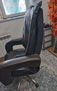 صندلی مدیریتی گردان چرخدار