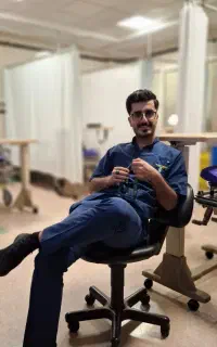 خدمات پرستاری در منزل(پرستار خانم و آقا)تزریقات