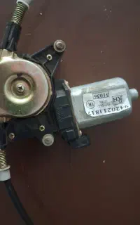 شیشه بالابر پژو ، آردی و روآ